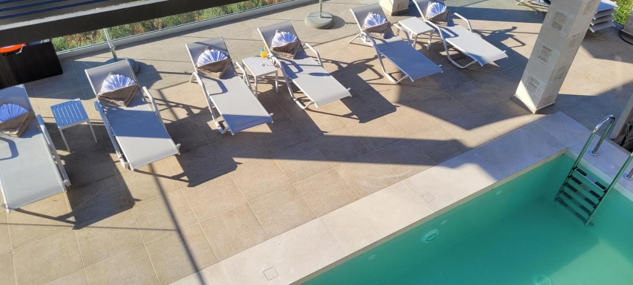 Splendid Villas And Family Resort Kalamítsion Amigdhálion Екстериор снимка